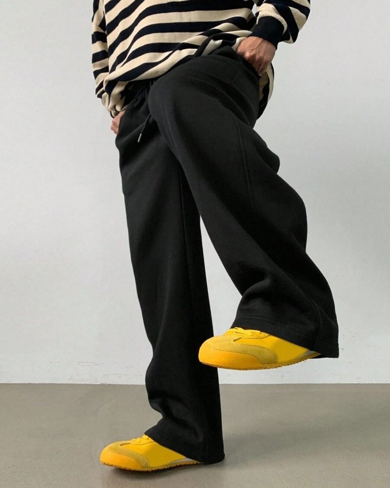 فلاينوف بنطلون رياضي أسود سادة بقصة فضفاضة - Image 3